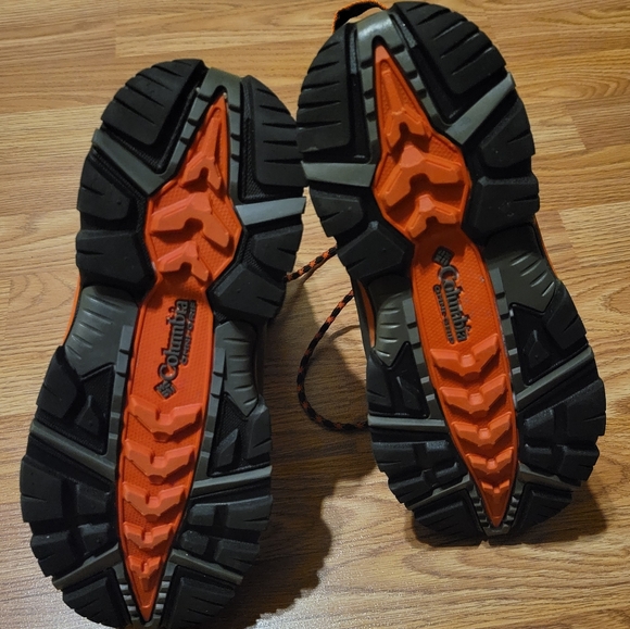 Columbia Bugaboot Plus Cold Weather Boot, 9.5 - Picture 9 of 11